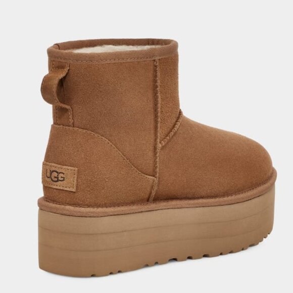 UGG Women's Classic Mini Platform Boot - Picture 7 of 9